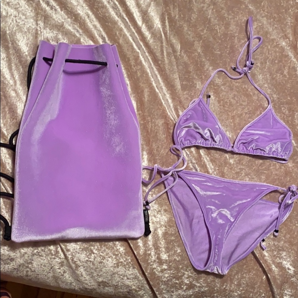 Lilac Velvet Triangl Bikini with matching bag!